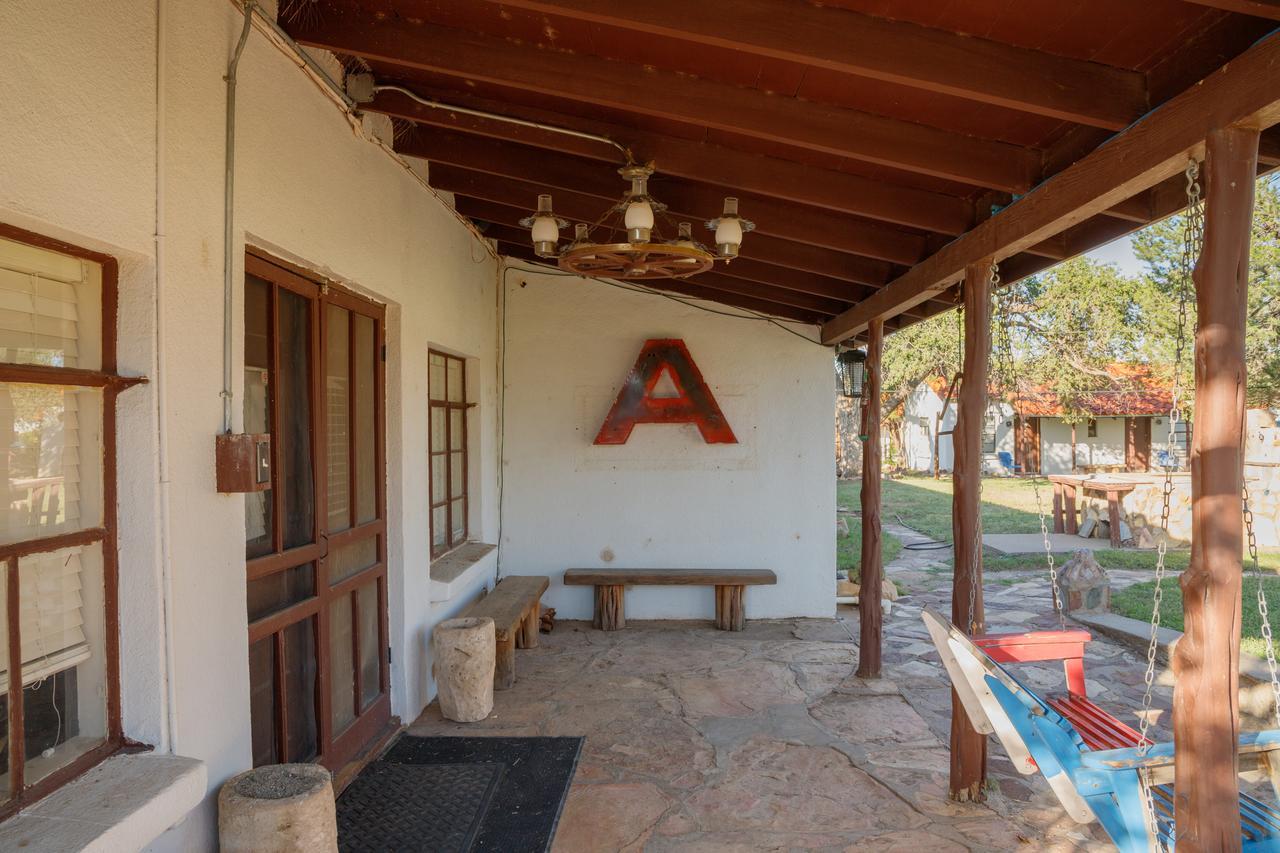 Antelope Lodge Alpine Ngoại thất bức ảnh