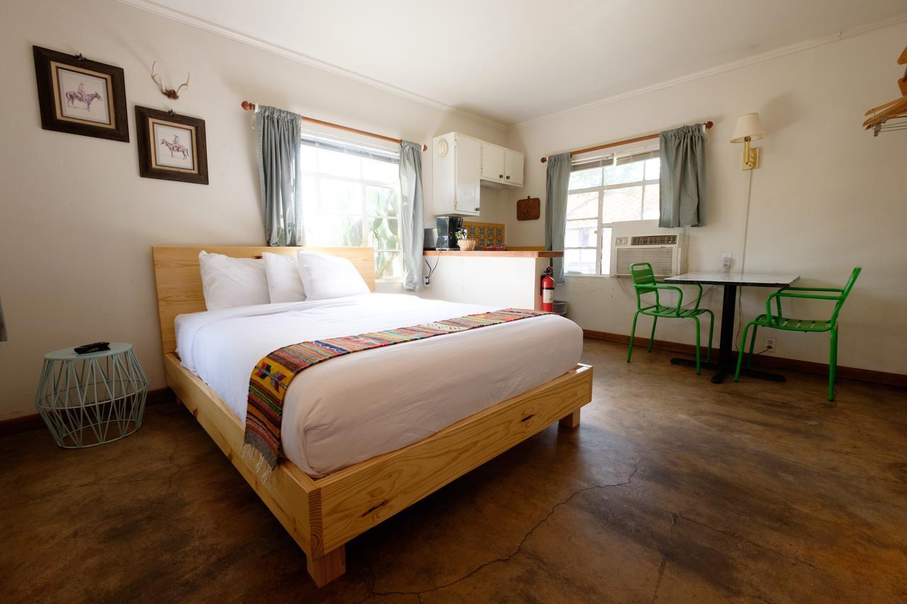Antelope Lodge Alpine Ngoại thất bức ảnh